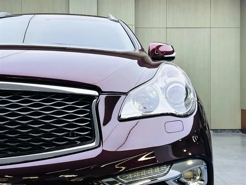 Infiniti QX50 2.5 L Comfort