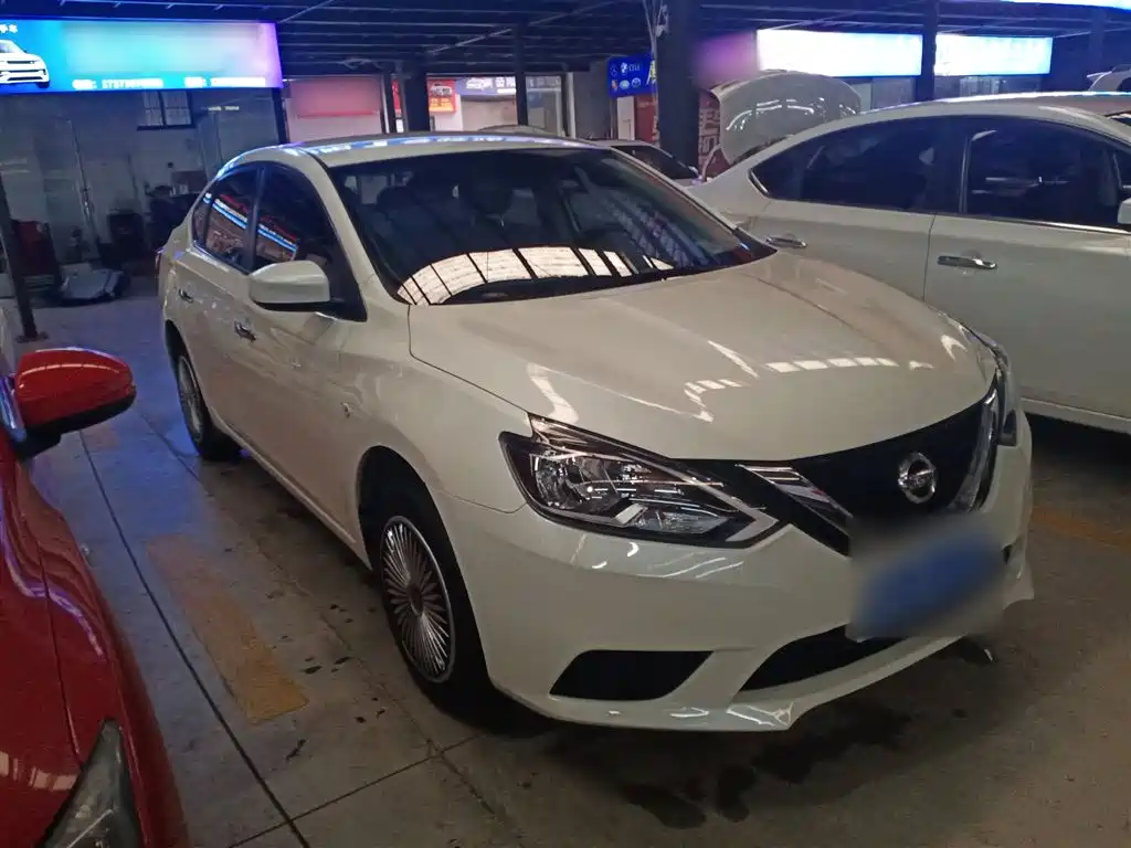 Sylphy Classic 1.6 XE CVT Comfort