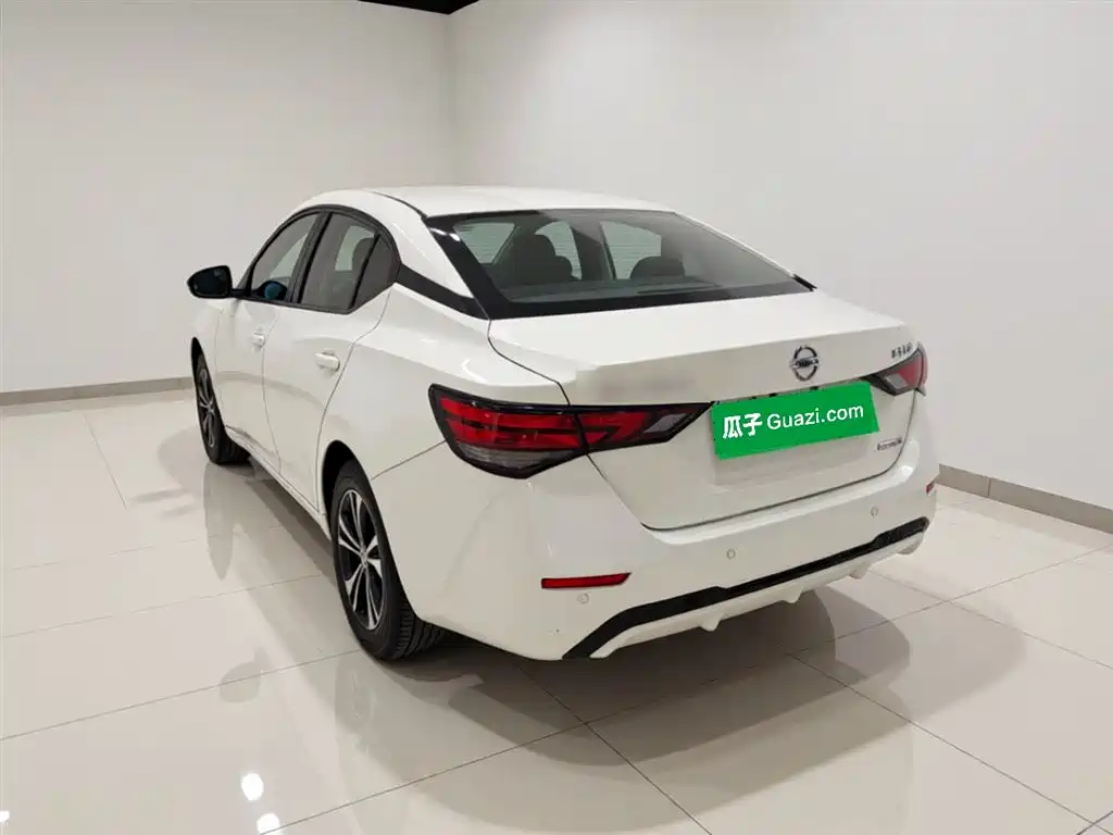 Sylphy 1.6 L XL CVT Joy