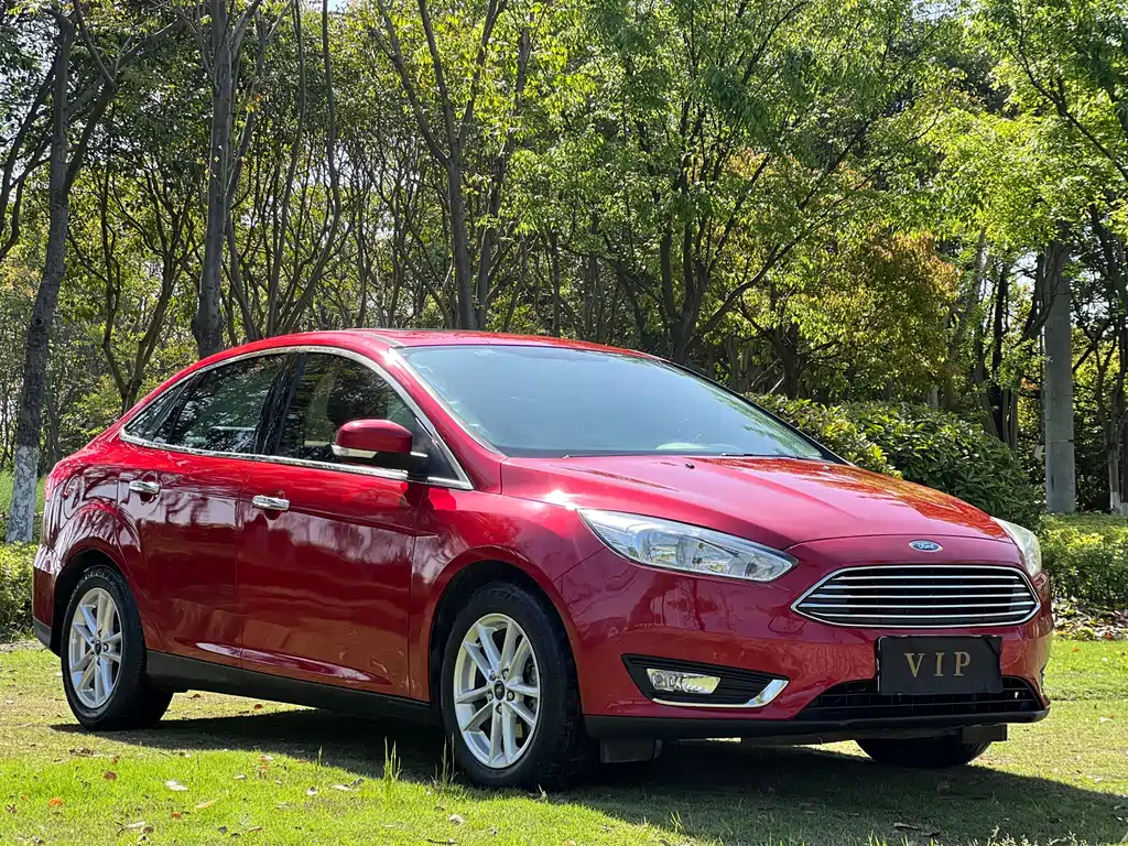Focus Sedan 1.6 L Auto Style Smart Travel