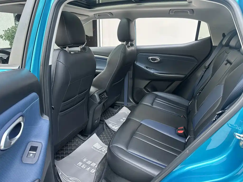 GAC Trumpchi GS3 Shadow Speed 270 T R-STYLE