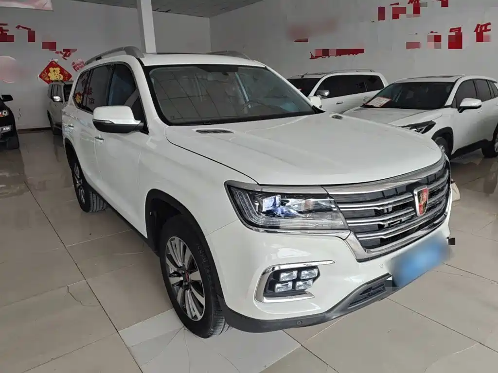 Roewe RX8 30 T 2 WD Outstanding Flagship