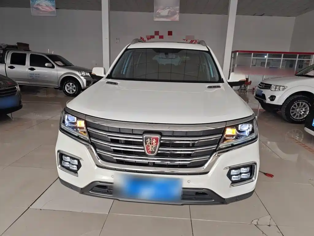 Roewe RX8 30 T 2 WD Outstanding Flagship