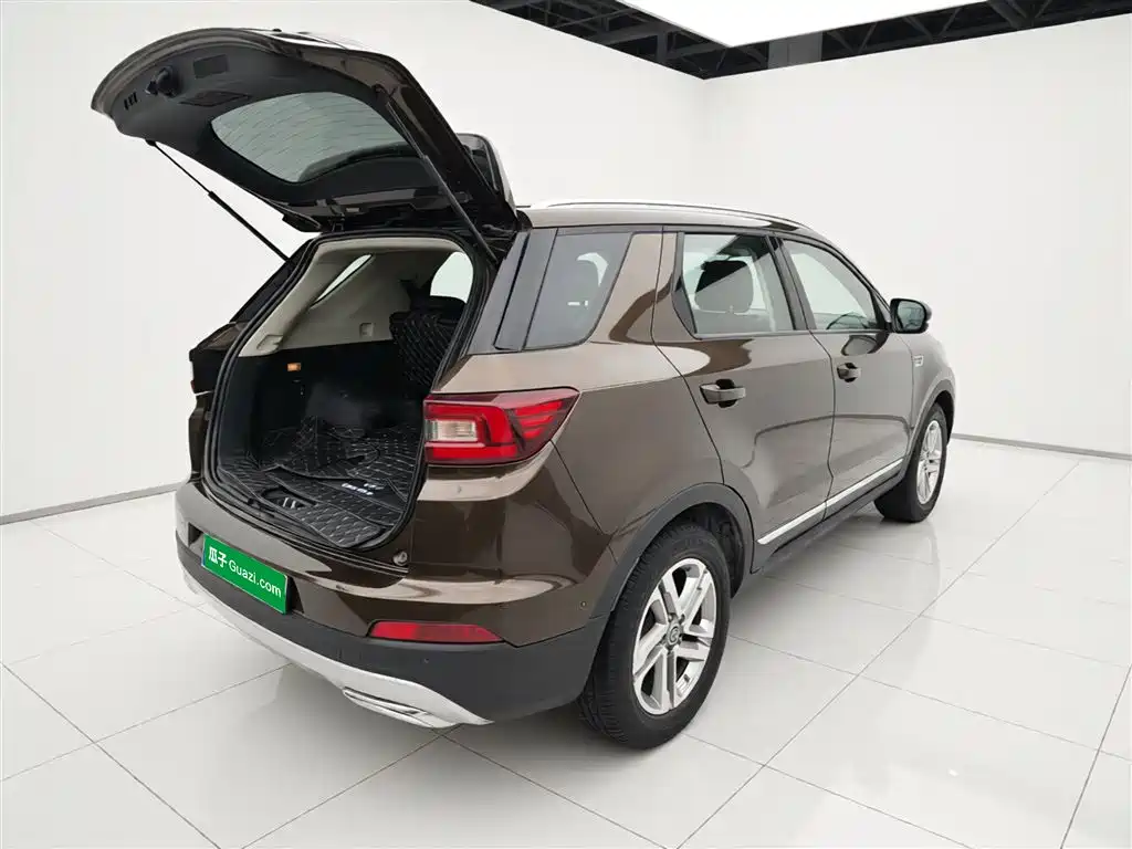Changan CS55 1.5 T Manual Vivid Color