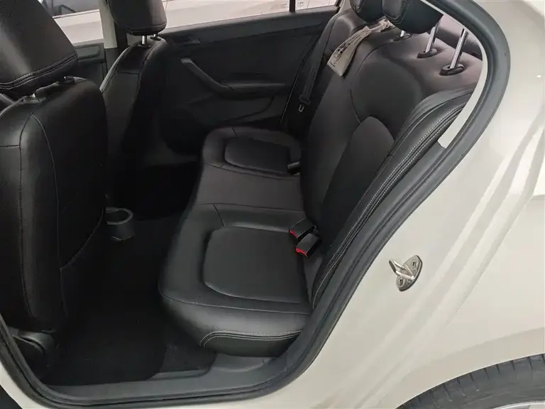 Volkswagen Santana 1.5 L Manual Style CN-VI
