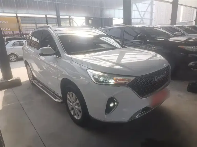 Haval M6 PLUS 1.5 T DCT Luxury Connected