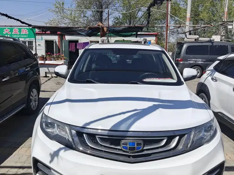 Geely Boyue 1.8 TD Auto 2 WD Connected 4 G Connected