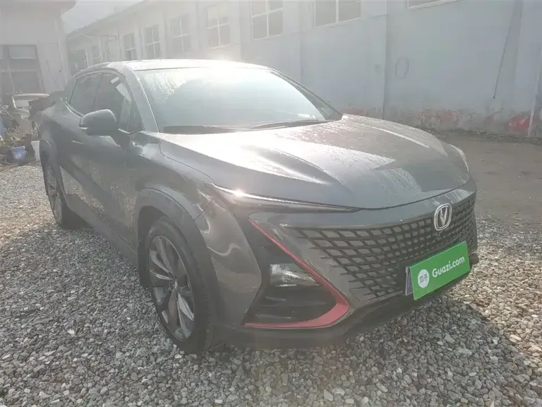 Changan UNI-T 1.5 T Distinguished