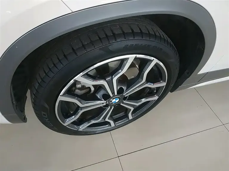 BMW X2 sDrive25 i Premium M Offroad Package