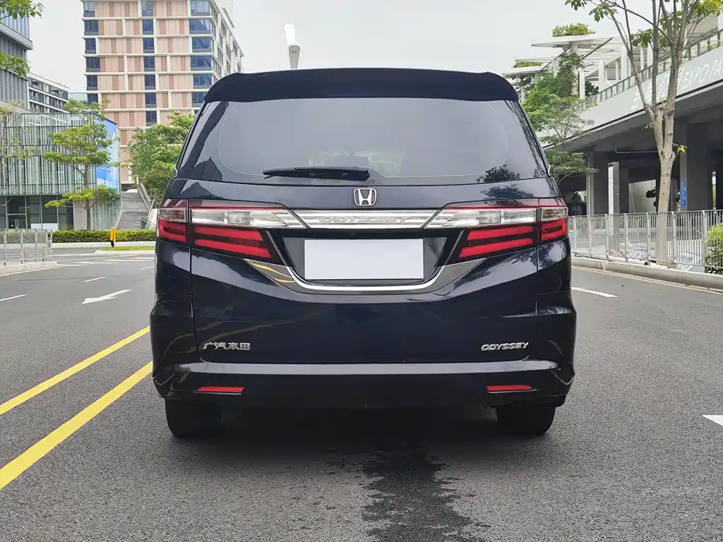 Odyssey Facelift 2.4 L Comfort