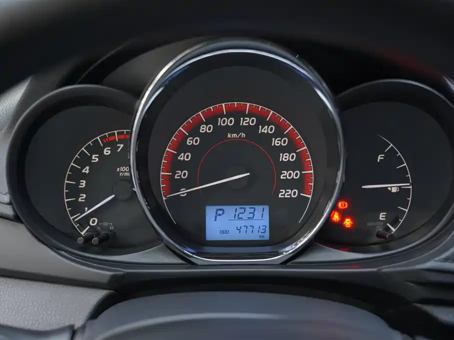 Vios FS 1.5 L CVT Sharp Speed
