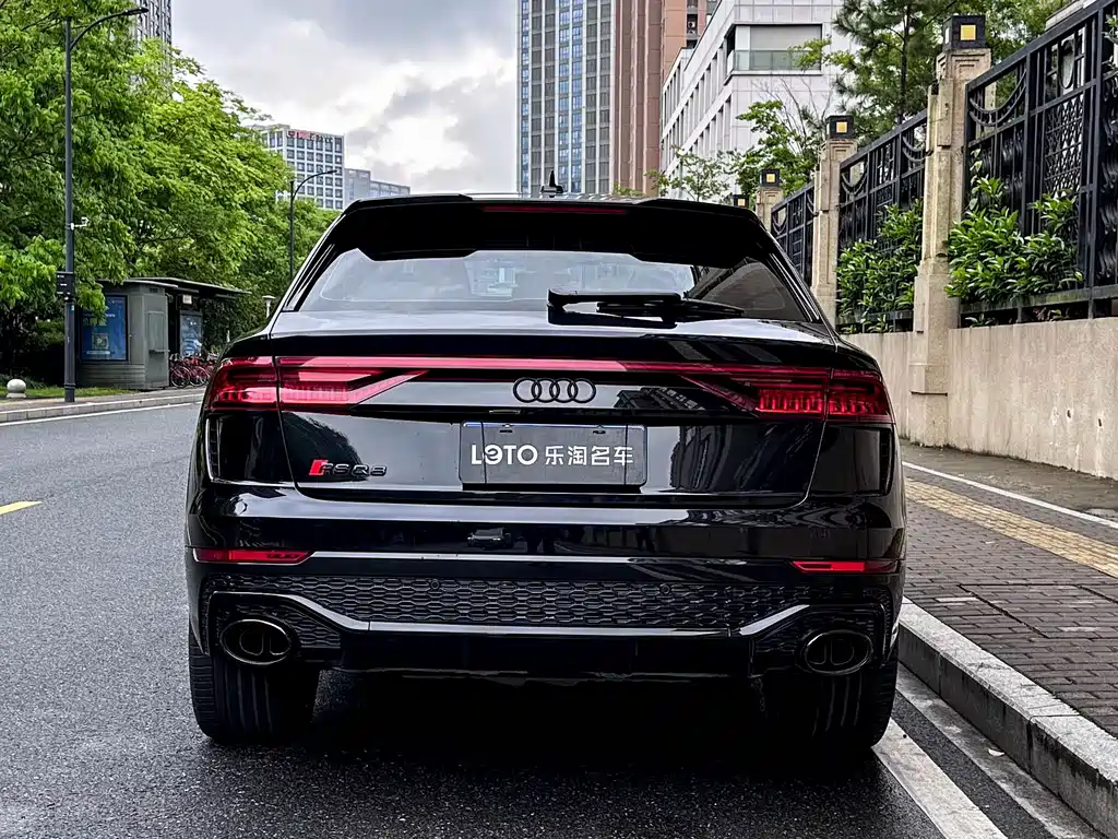 Audi RS Q8 RS Q8 4.0 T