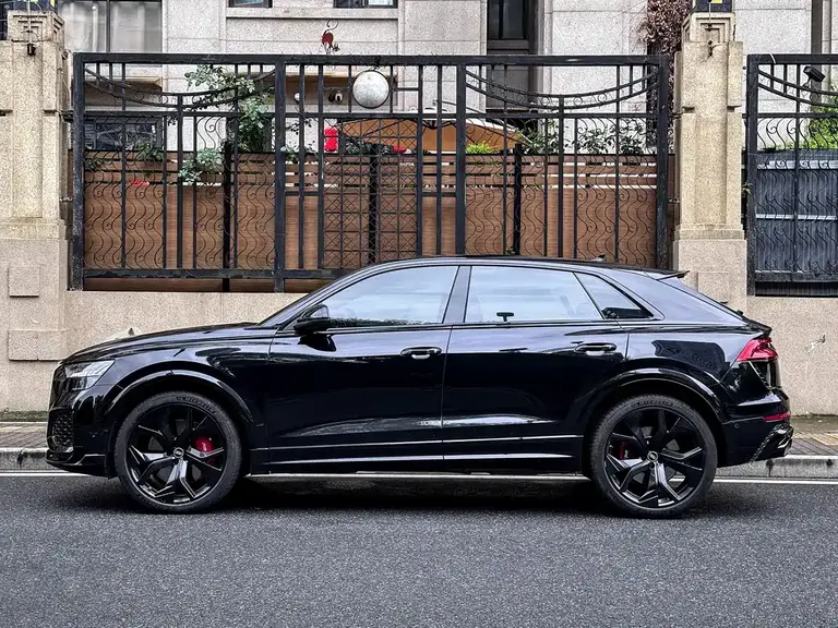Audi RS Q8 RS Q8 4.0 T