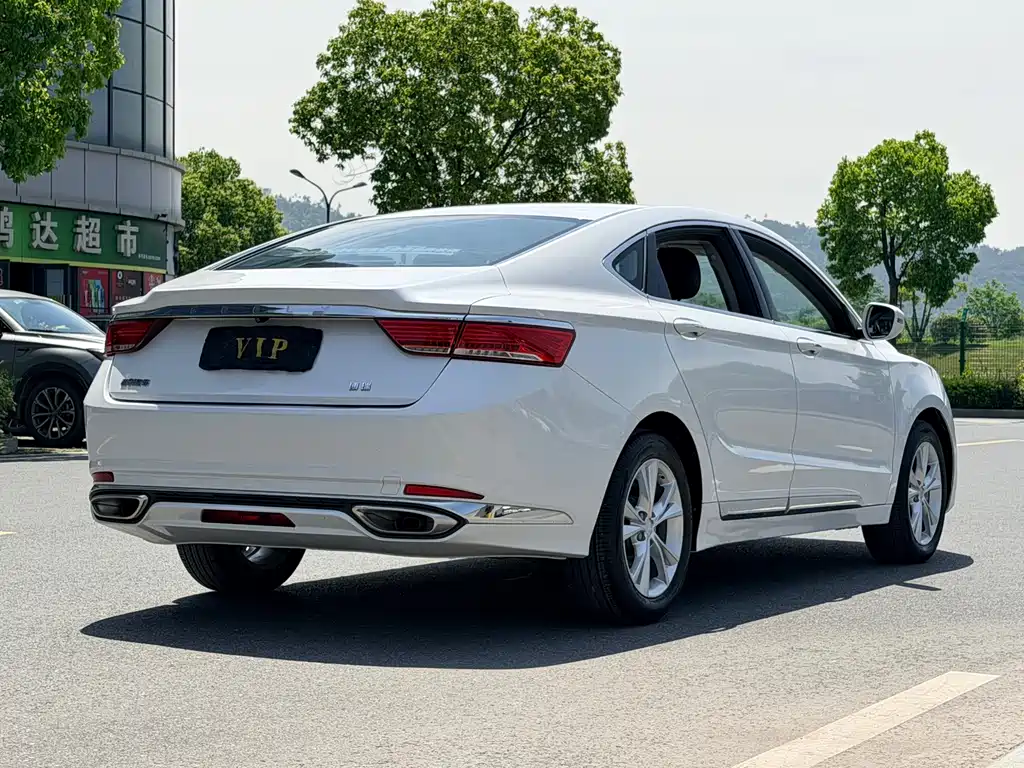 Borui Facelift 1.8 T Navigator