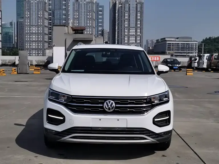 Volkswagen Tayron 330 TSI 2 WD Luxury CN-VI