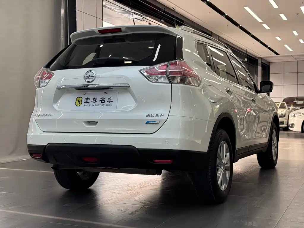 X-Trail 2.0 L CVT Comfort 2 WD