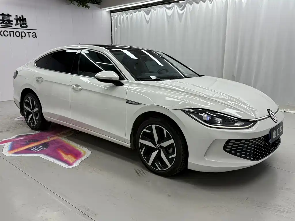 Lamando Lamando L 280 TSI DSG Spicy Cool