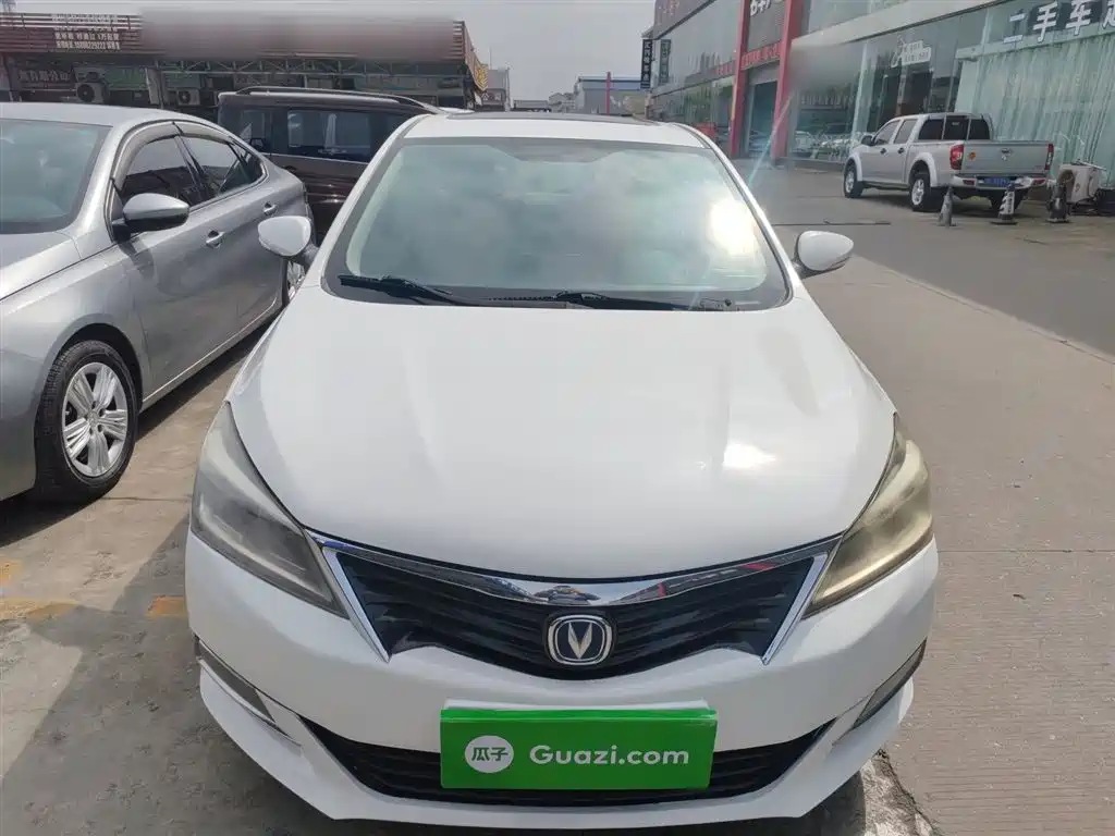 Yuexiang V7 悦翔V7 2015款 1.6 L 自动乐享型 国V