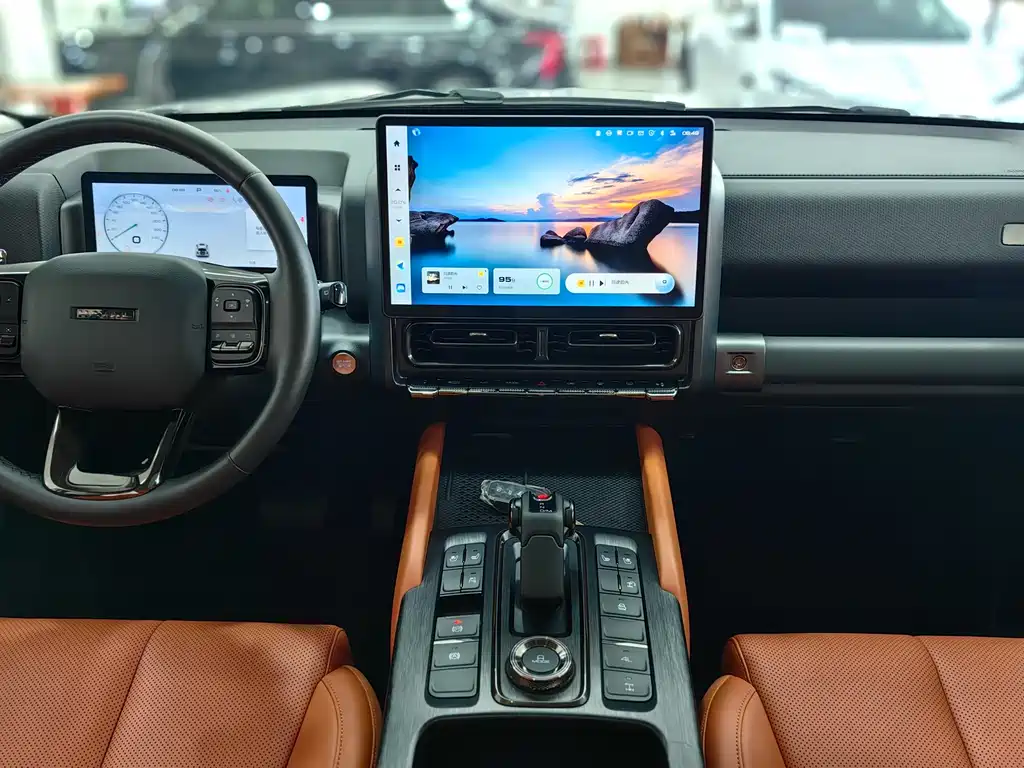 Haval H9 2.0 T Gasoline 4 WD Expand Realm