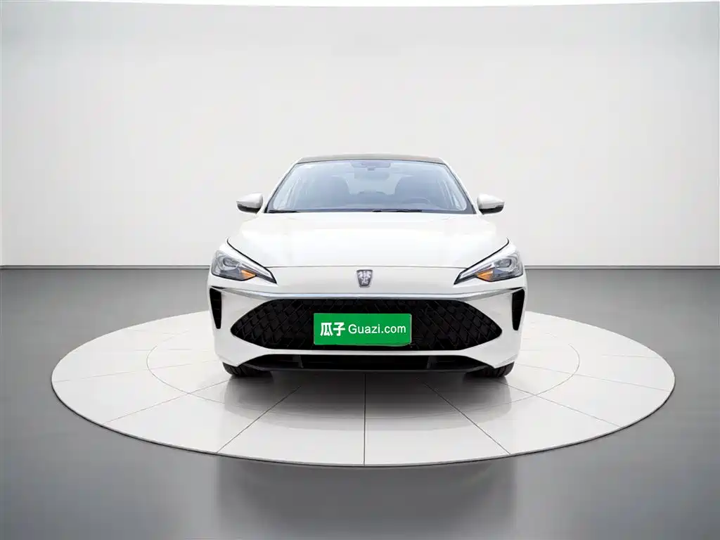 Roewe i5 1.5 L CVT Honored