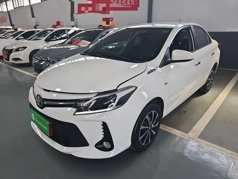 Toyota Vios 1.5 L CVT Comfort Travel