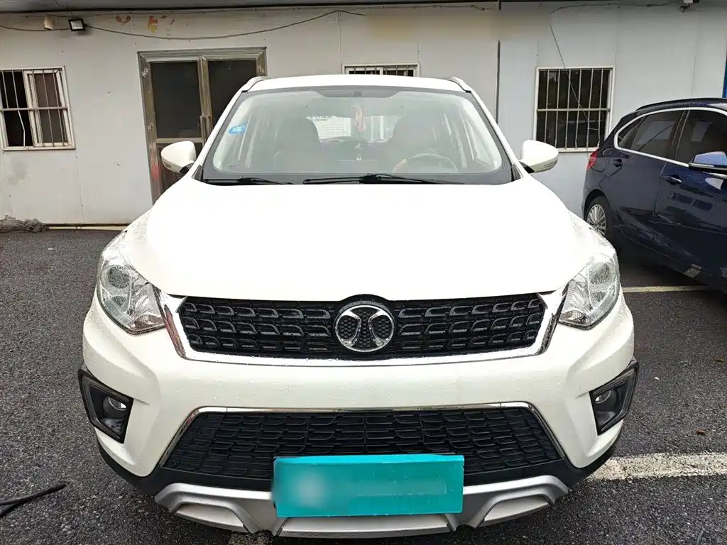 Senova X35 1.5 L Auto Luxury