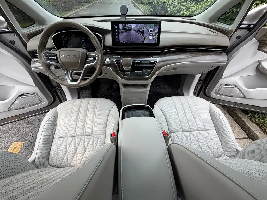 Roewe iMAX8 400 TGI Premium