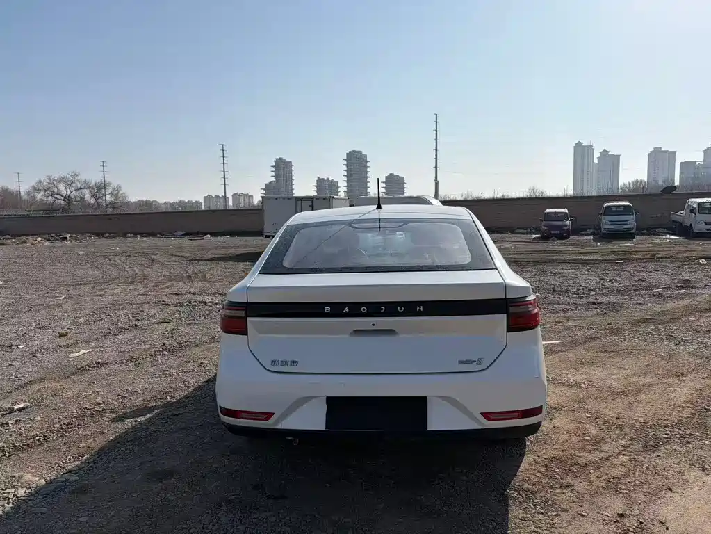 Baojun RC-5 1.5 L CVT Smart Shine Elite