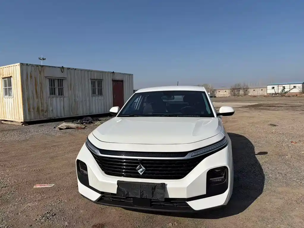 Baojun RC-5 1.5 L CVT Smart Shine Elite