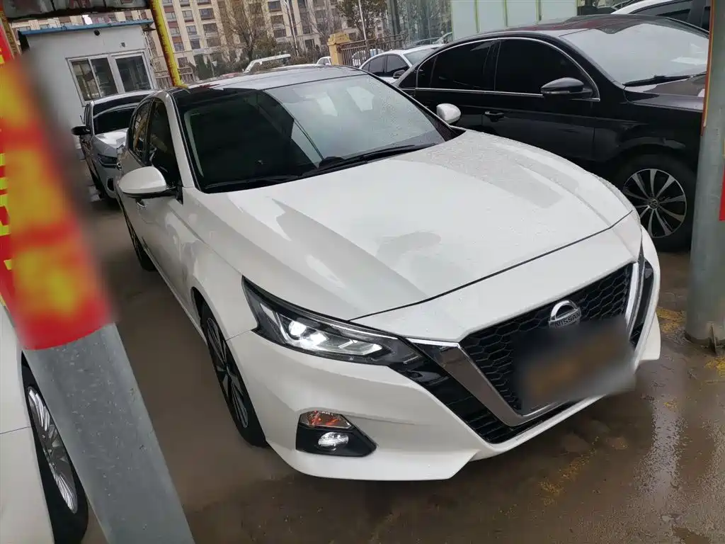 Teana 2.0 L XL Comfort