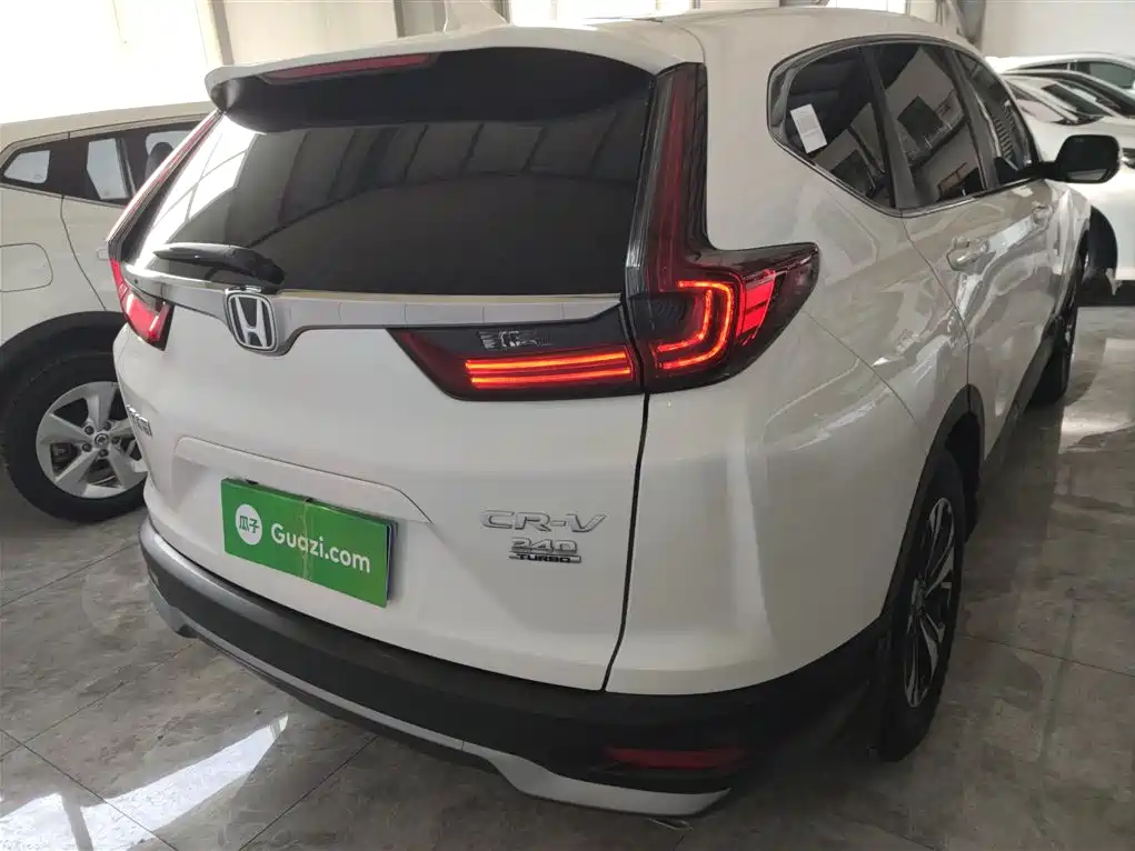 Honda CR-V 240 TURBO CVT 2 WD Urban
