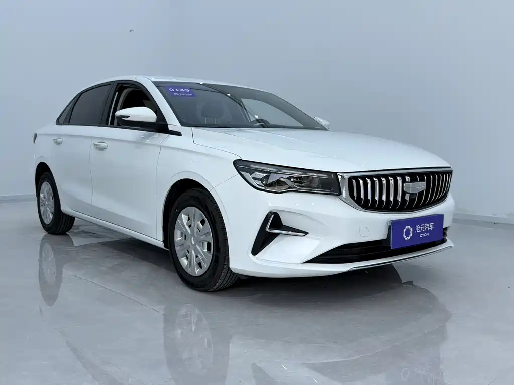 Emgrand 帝豪 2025款 1.5 L 手动星耀版