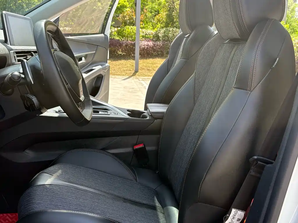 Peugeot 5008 350 THP 5-seat Elite