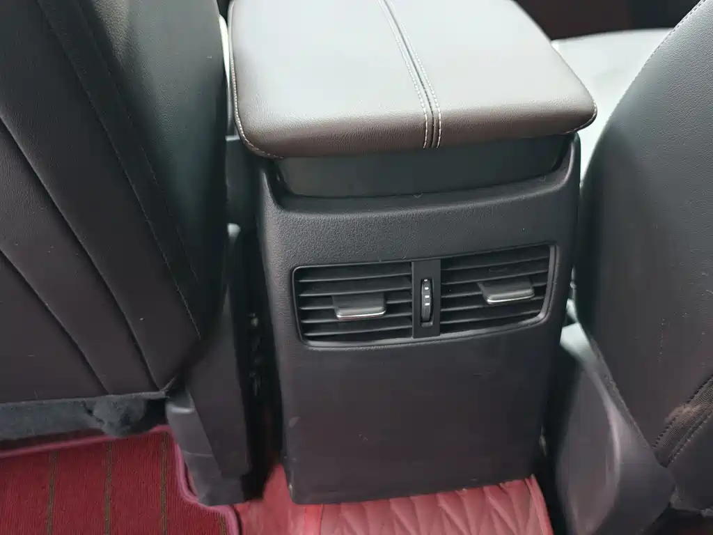 Mazda CX-30 2.0 L Auto Jiayue