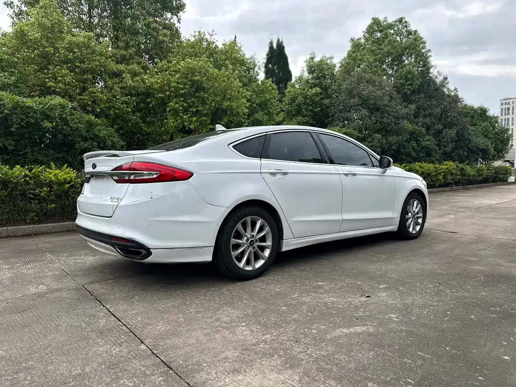 Mondeo EcoBoost 200 Fashion
