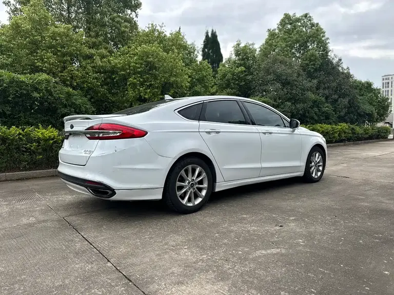 Ford Mondeo EcoBoost 200 Fashion