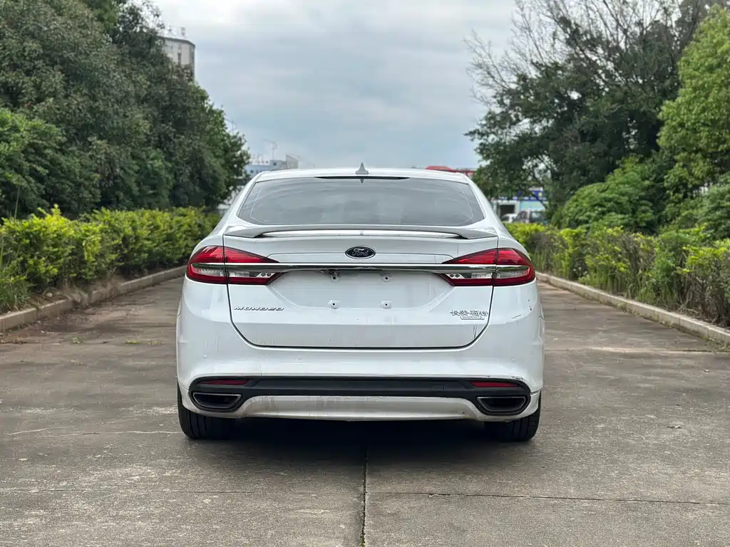 Mondeo EcoBoost 200 Fashion
