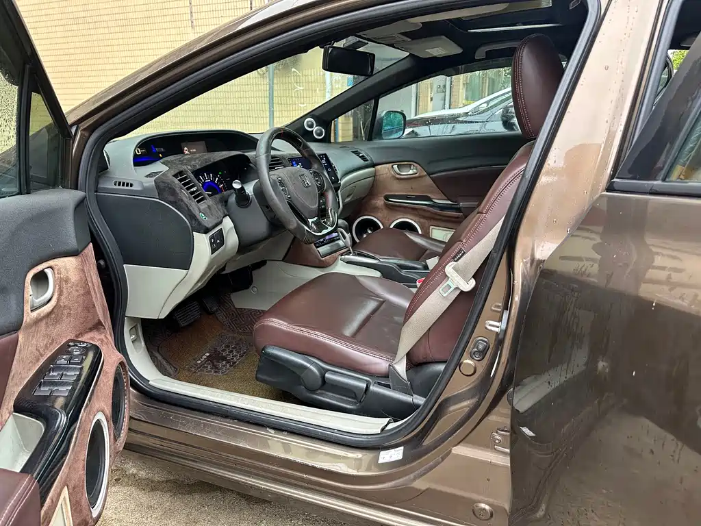 Civic 1.8 L Auto Comfort