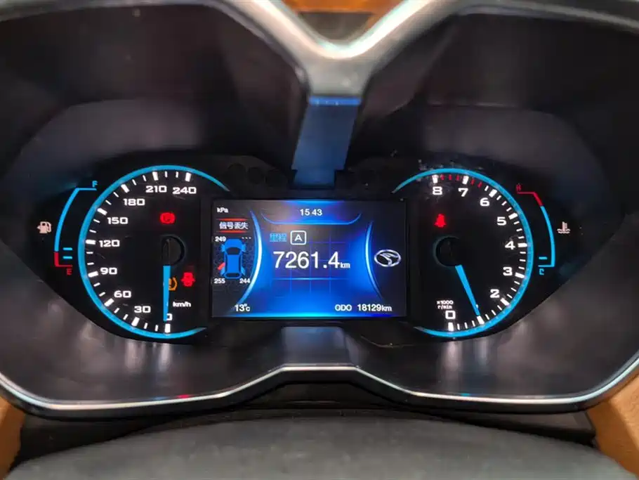Soueast DX7 1.5 T Manual Luxury