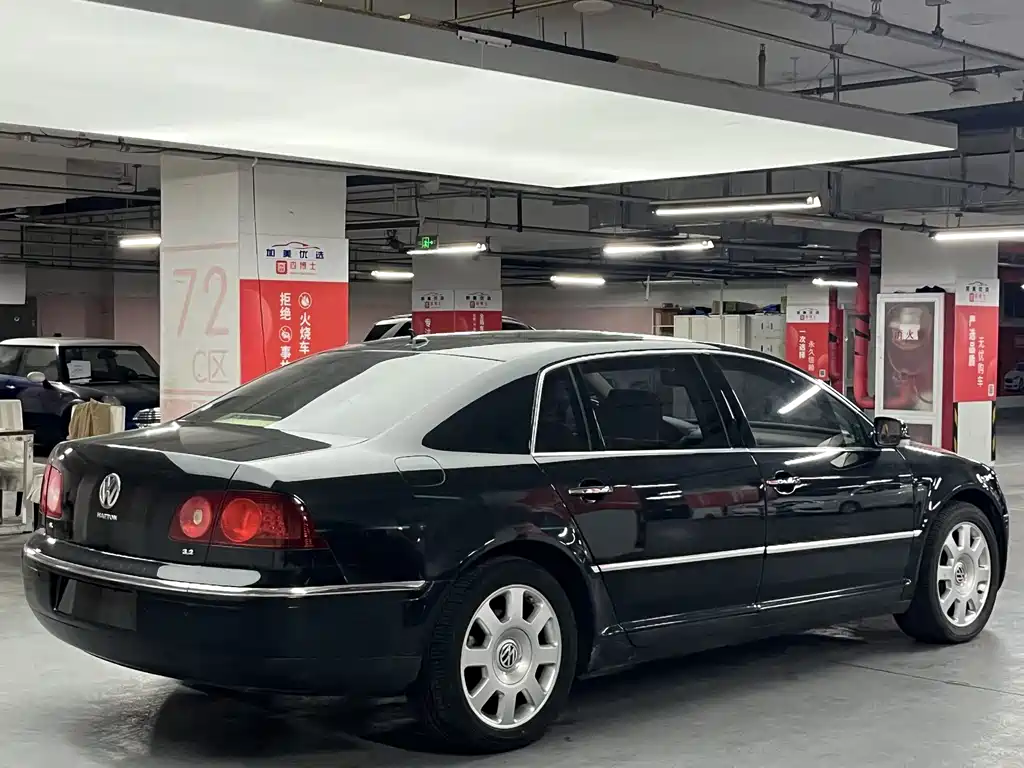 Phaeton 3.2 L V6 5-seat Basic