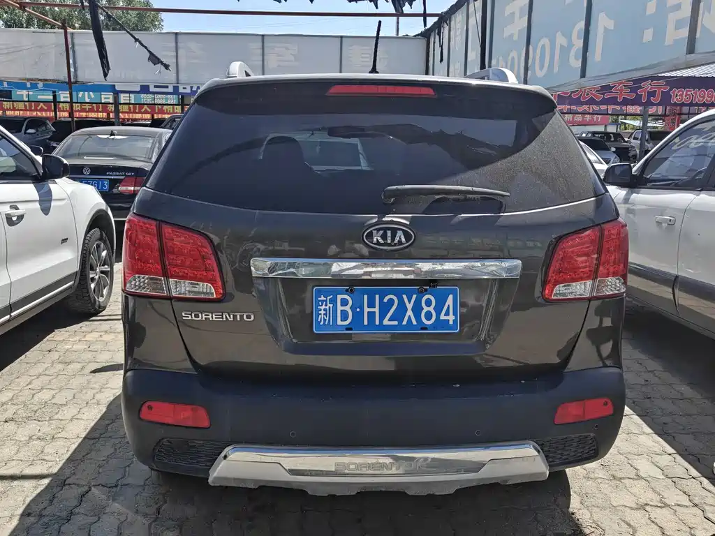 Sorento 索兰托 2012款 2.4 L 汽油豪华版