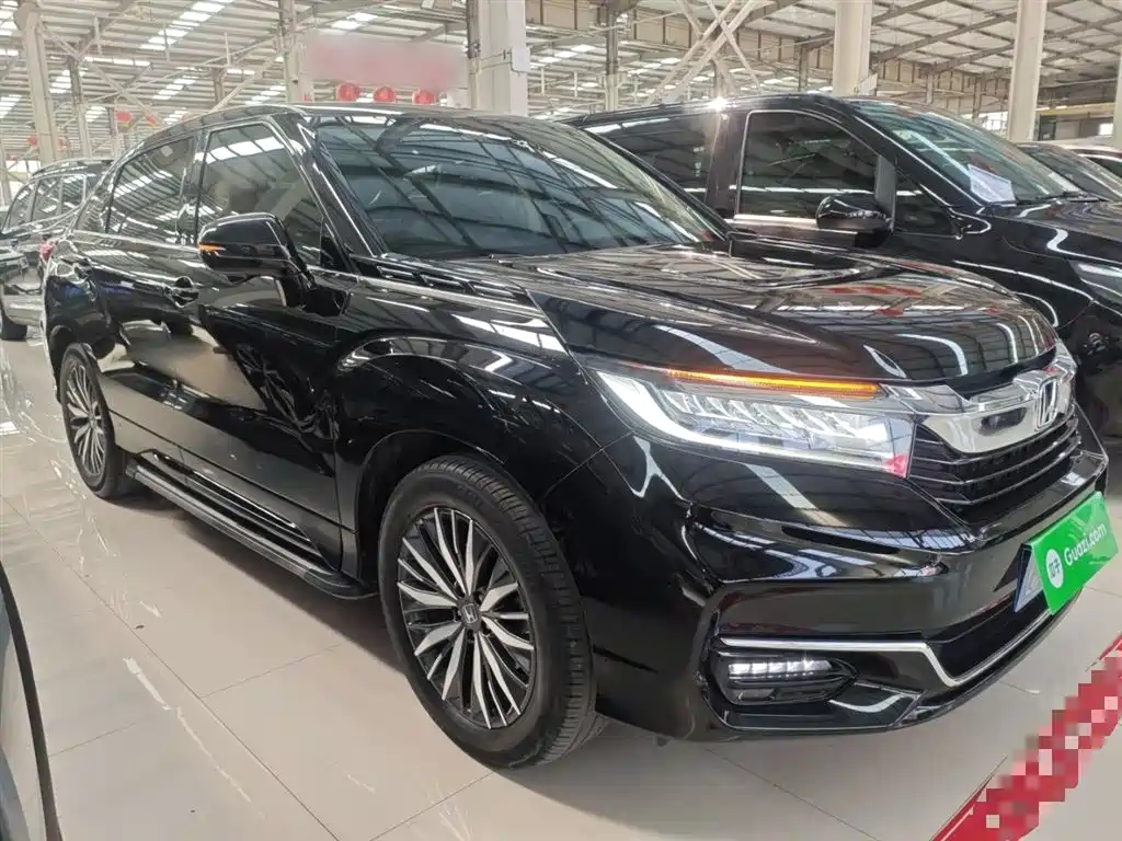 Avancier 370 TURBO 2 WD Luxury