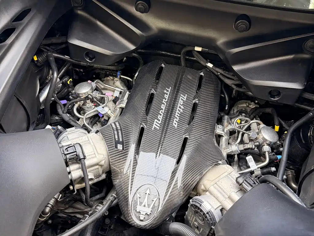 Maserati MC20 玛莎拉蒂MC20 2023款 3.0 T 标准版