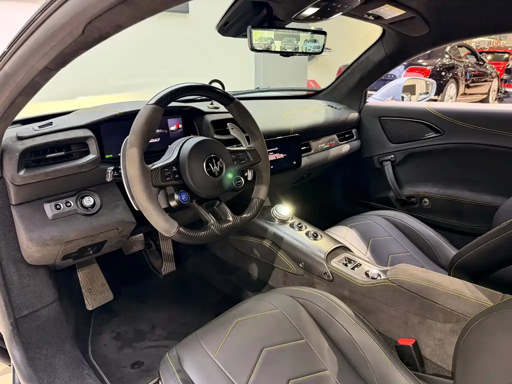 Maserati MC20 玛莎拉蒂MC20 2023款 3.0 T 标准版