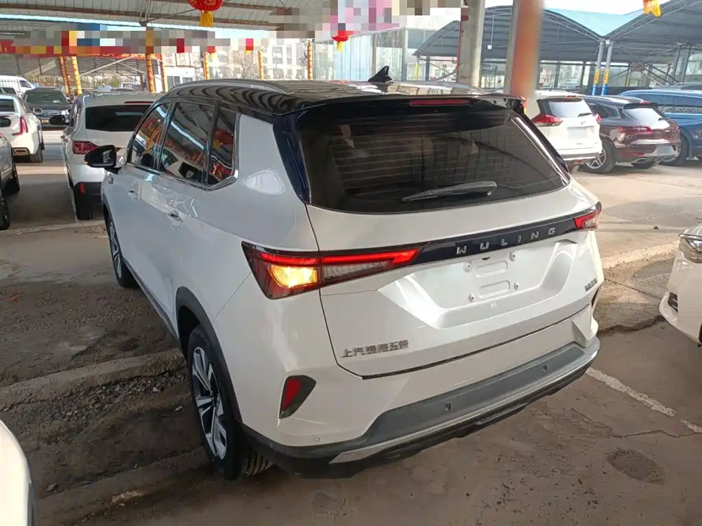 Wuling Xingchen 1.5 T CVT Starshine