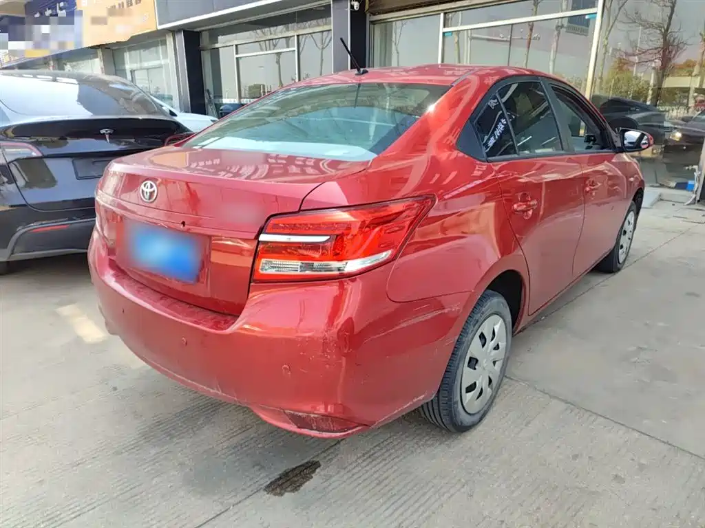 Vios 1.5 L CVT Creation