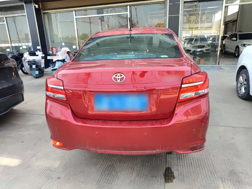 Vios 1.5 L CVT Creation
