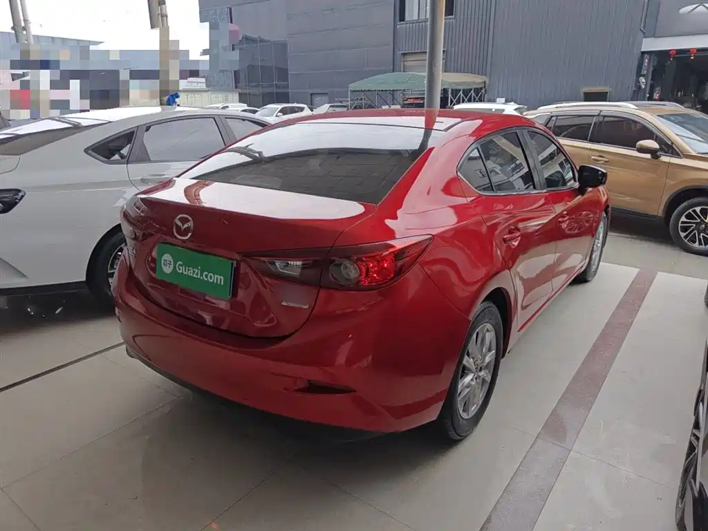 Mazda 3 Axela Sedan 1.5 L Auto Luxury