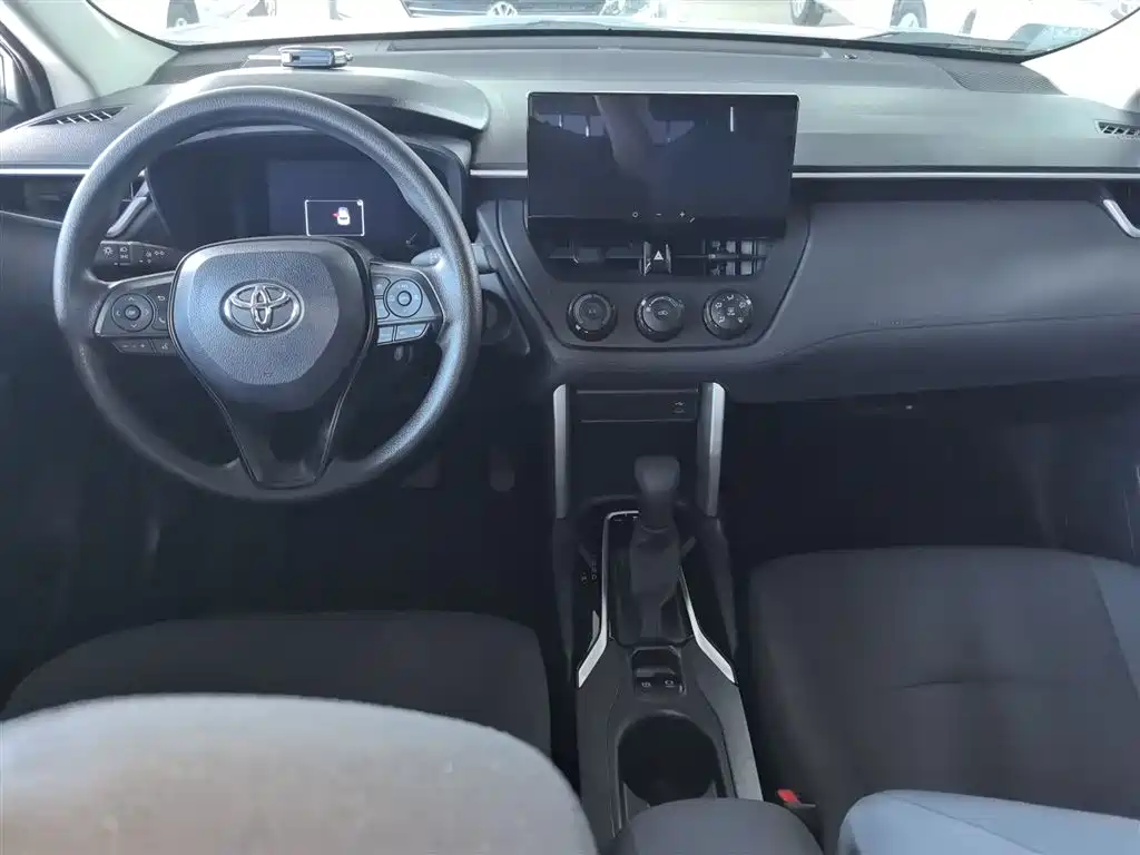 Corolla Cross 2.0 L Pioneer