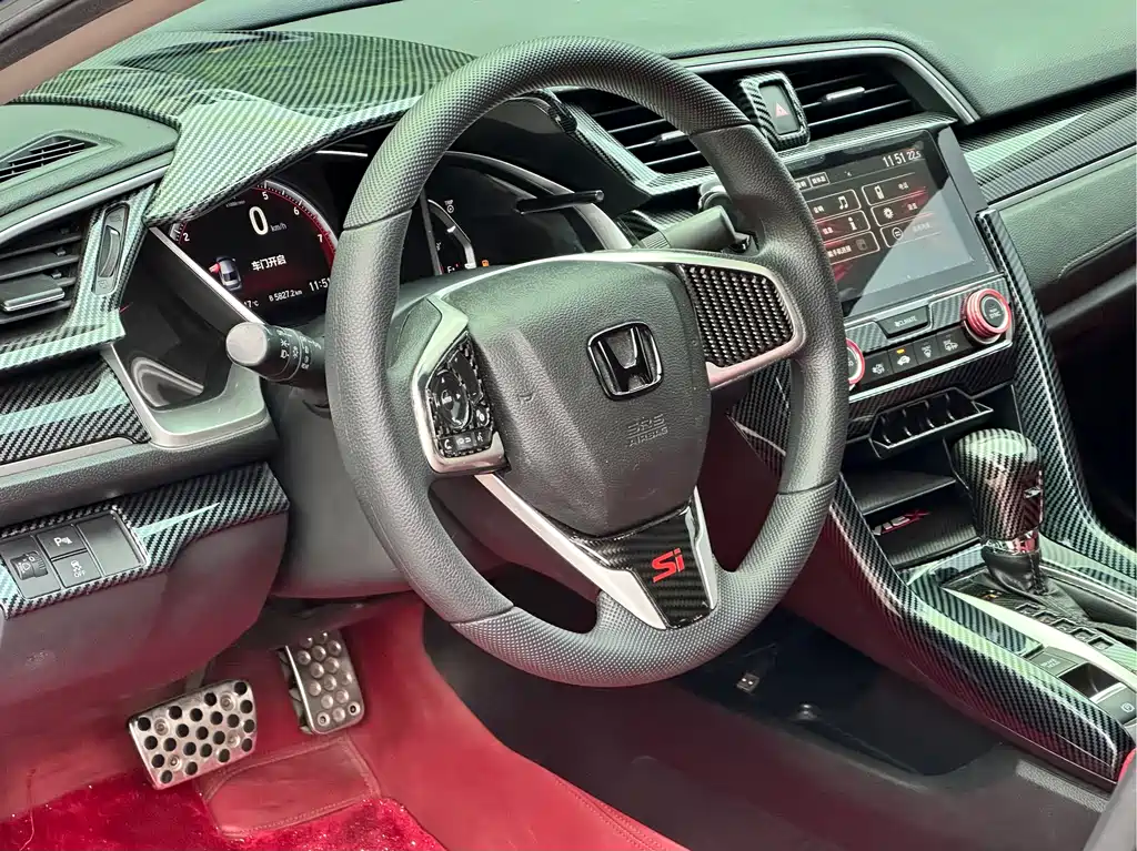 Civic 220 TURBO CVT Ignite Motion CN-V